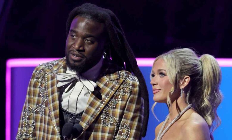 Shaboozey responds to Megan Moroney's Carter Family commentary at Amas