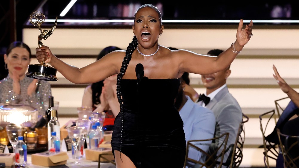 Sheryl Lee Ralph is honored with Sidney Poitier Icon Tribute at Gotham Television Awards