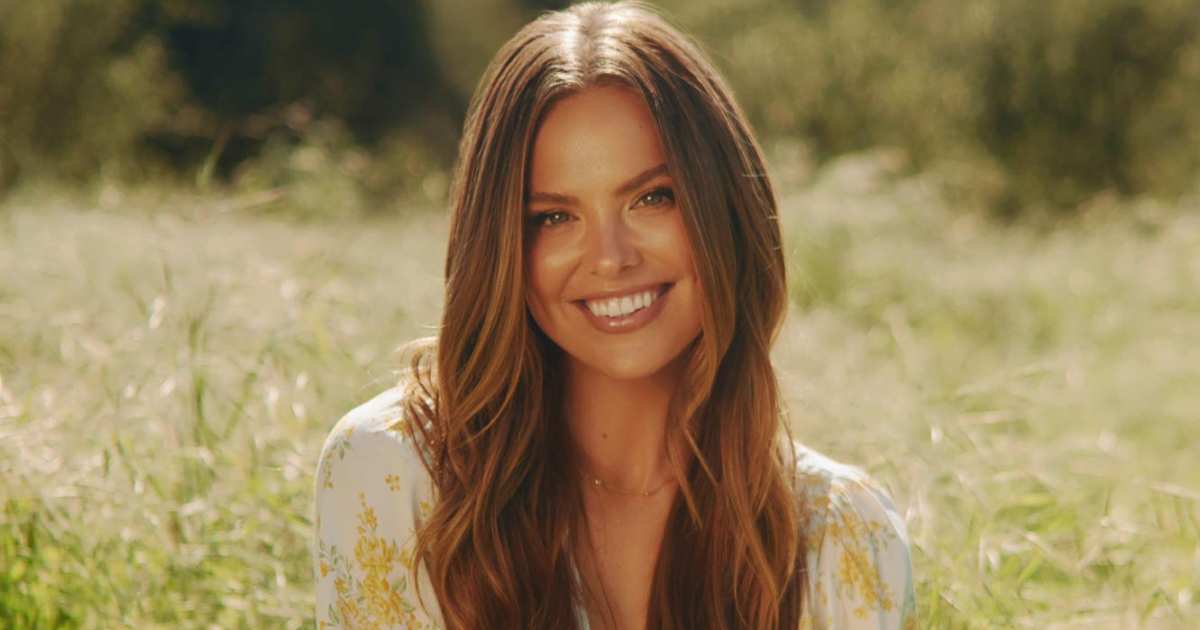 Top Summer Books 2025: Romanticism, Fantasy and Mystery -Picks