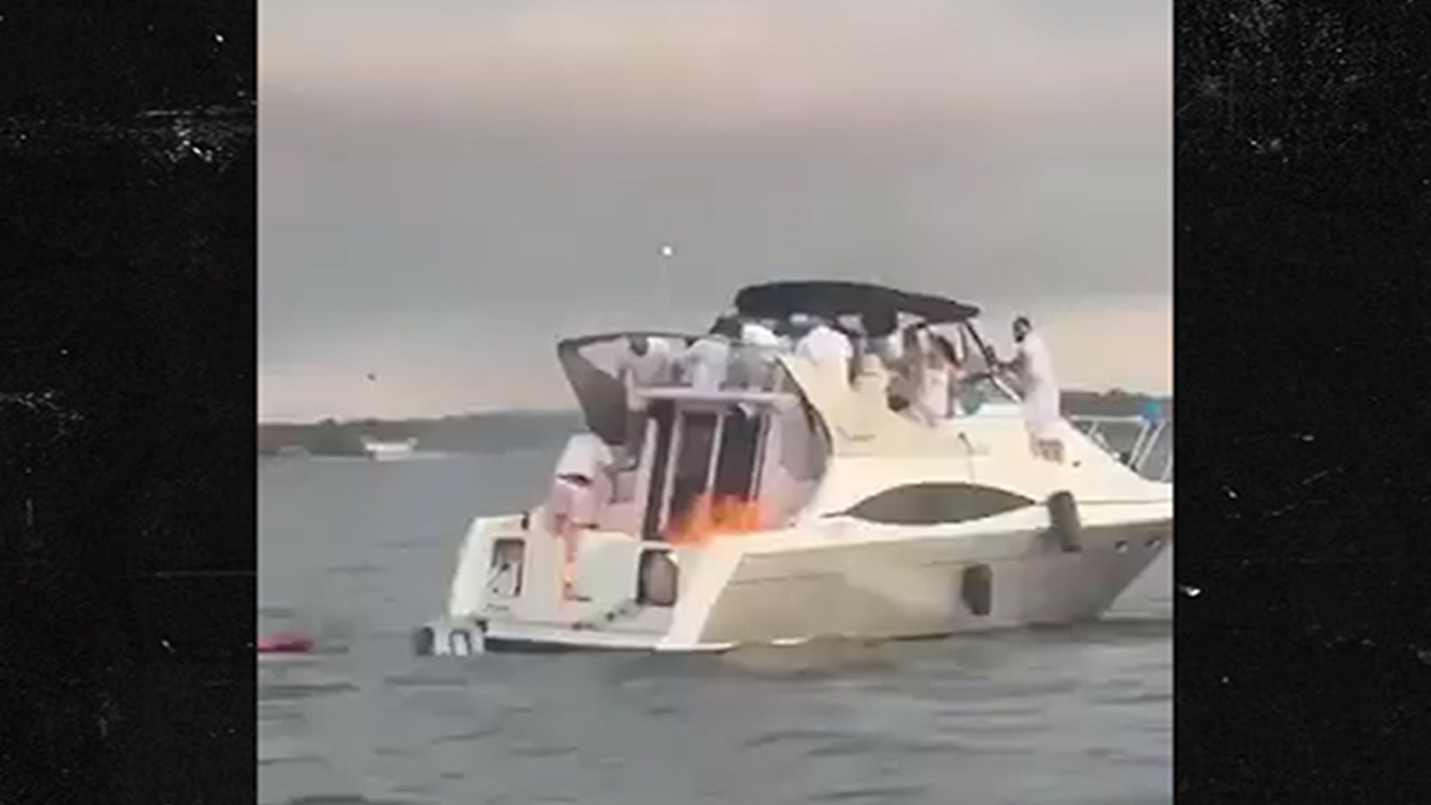 Boot explodes in flames in NYC, sends 22 overboard