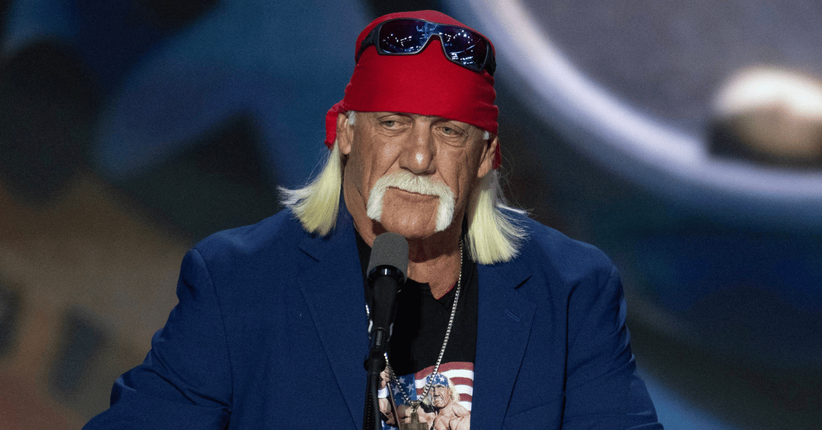 Hulk Hogan Deathbed burst fears