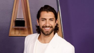 Jason Tartick focuses on friendship with Kelley Flanagan