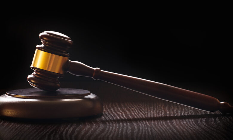 court_gavel_dark