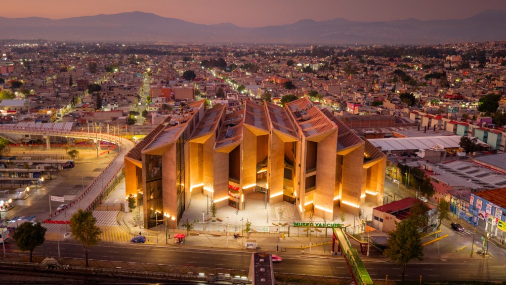 Mexico strives to lure more locations