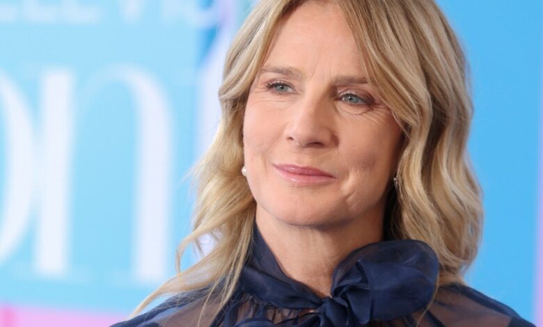 Rachel Griffiths Gutst about 'The Last Showgirl' and Jamie Lee Curtis
