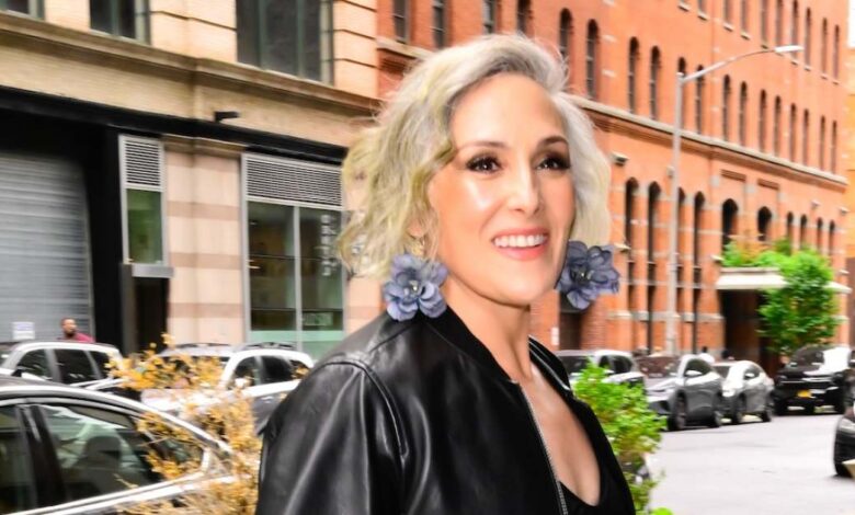 Ricki Lake Face Lift Details after weight loss of 40 pounds