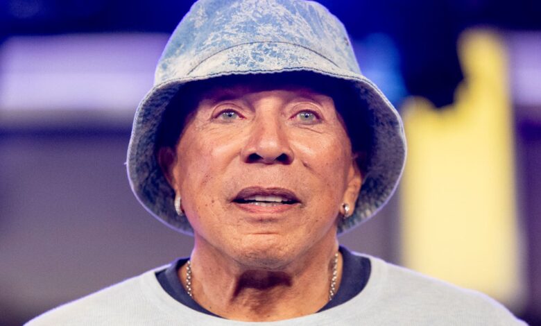 Smokey Robinson asks Judge to force the explanation of prosecutor and punish their lawyers