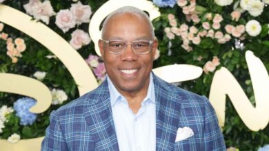 Sportscenter -anchor Jay Harris announces the diagnosis of prostate cancer