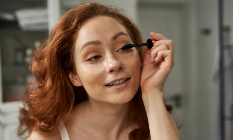 This new, long -term mascara will replace the eyelash extensions