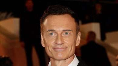 Julian McMahon's sad family family is open about his death by cancer