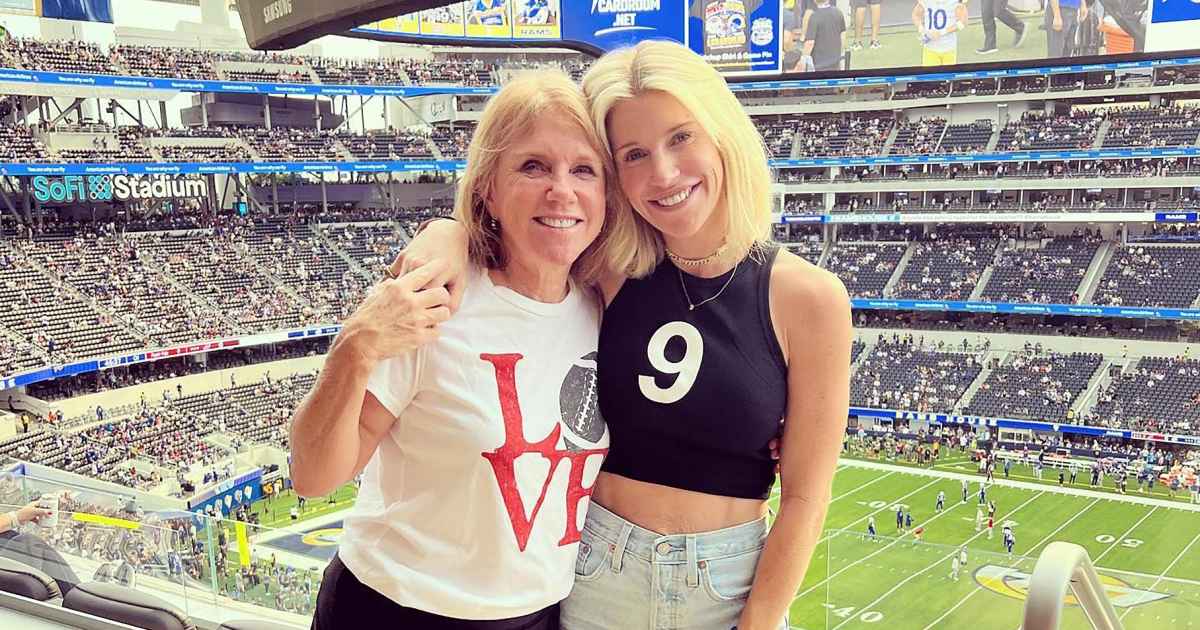 Kelly Stafford's mother told the students of Sex Ed about Kelly's period