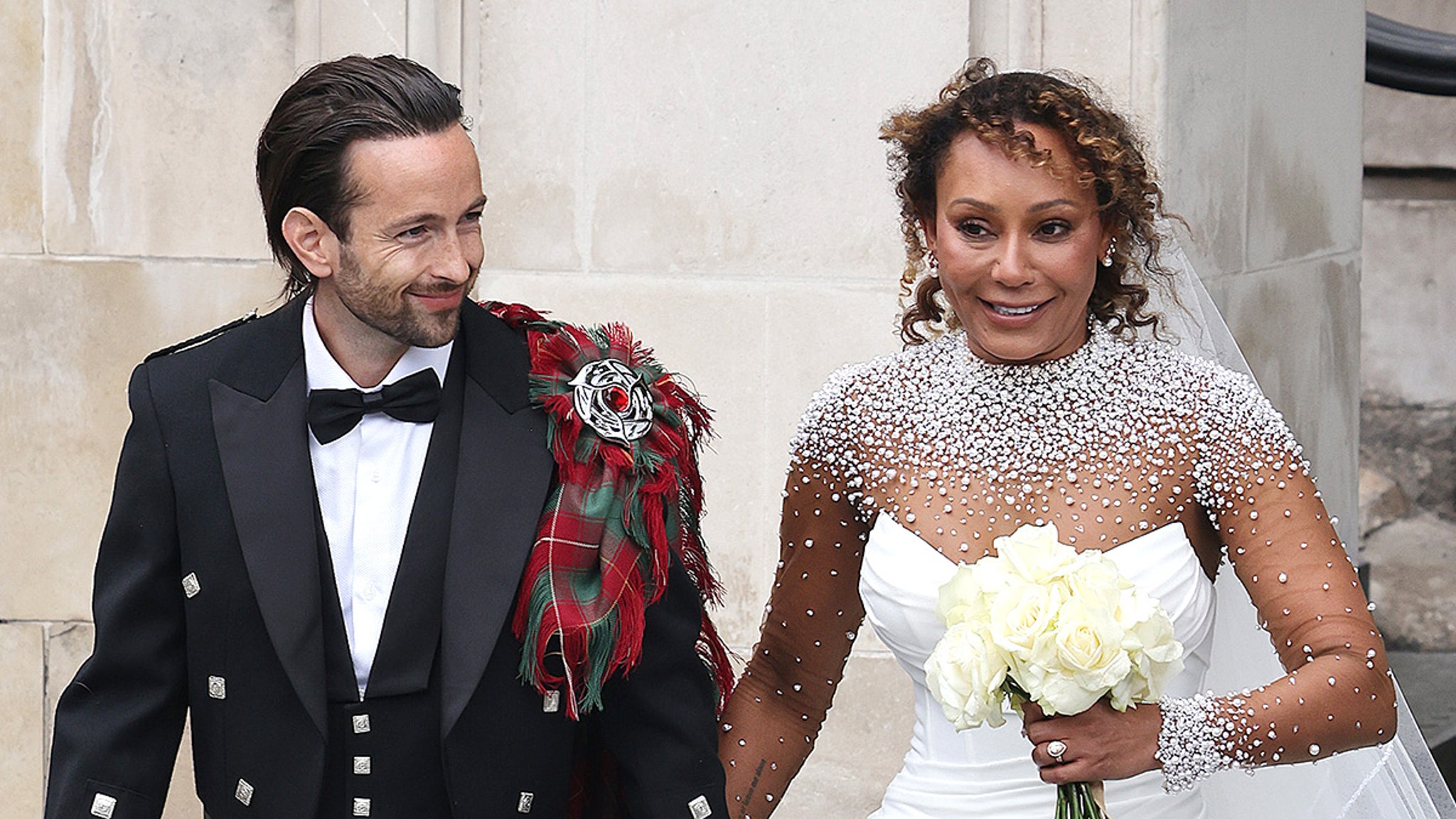 Mel B marries hairdresser Rory McPhee in London ceremony