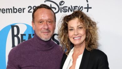 Tim McGraw with Faith Hill in Copenhagen after back surgery