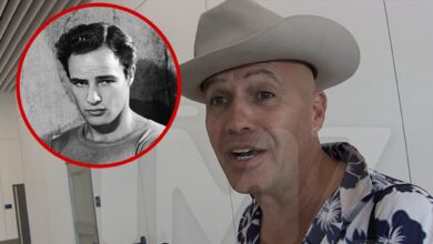 Billy Zane says that Marlon Brando is the most attractive leading man