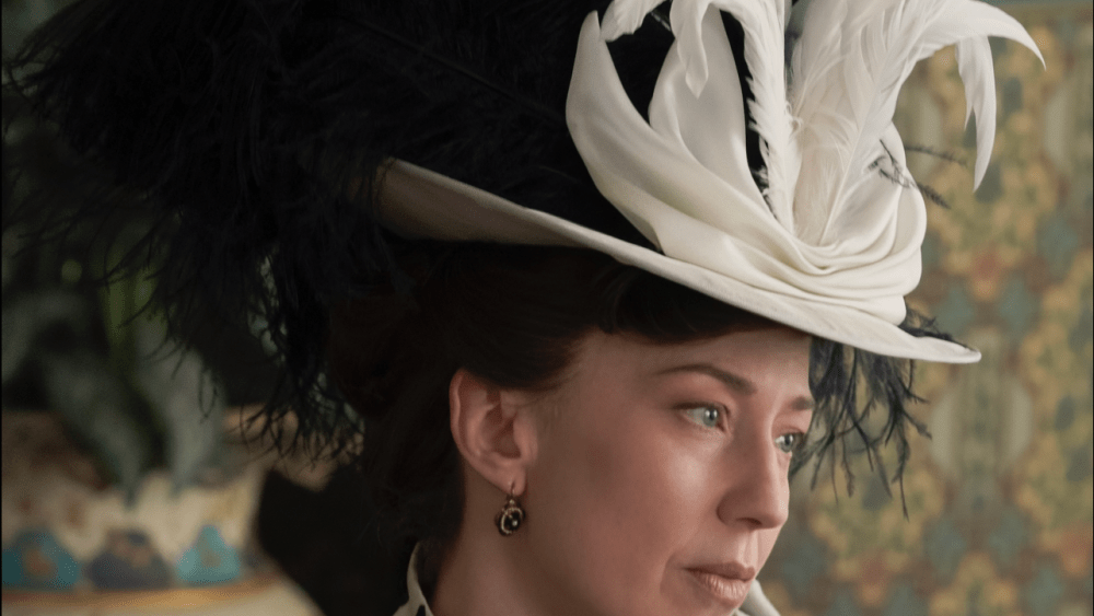 Carrie Coon on 'Gilded Age' season 3 final, the wedding of Bertha