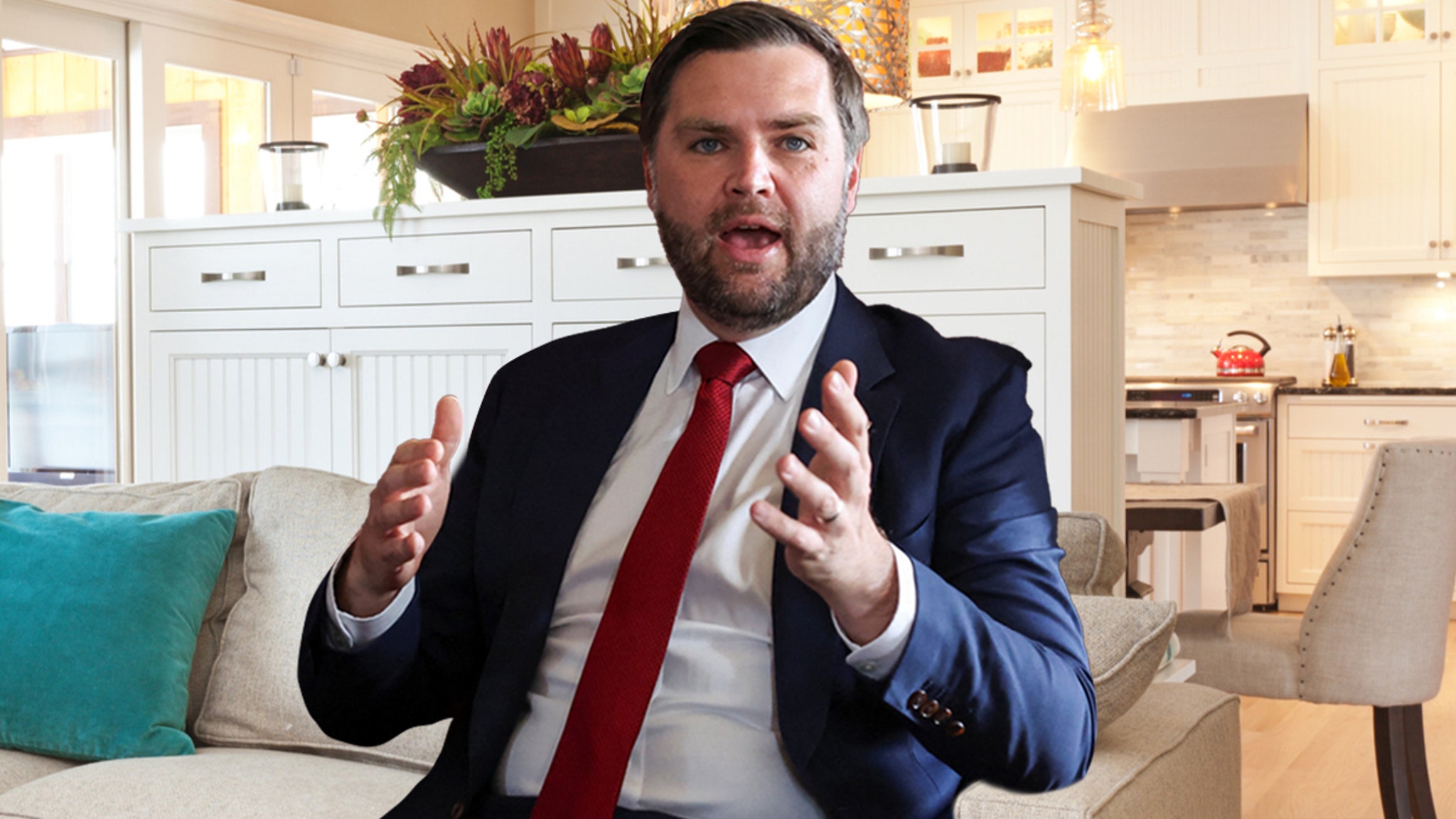 JD Vance said to go 'f *** a bank' from Hecklers in DC