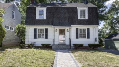 House with 4 bedrooms in Hartford, CT