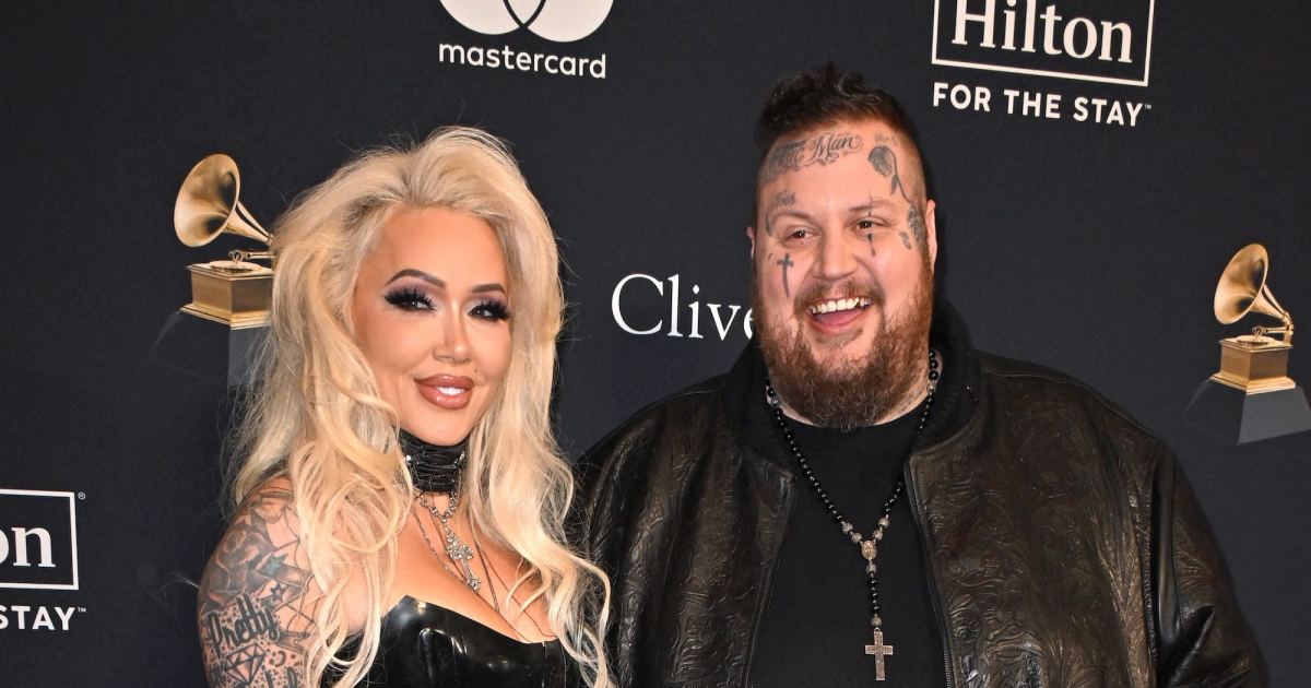 Bunnie XO is about Jelly Roll weight loss and reactions from fans