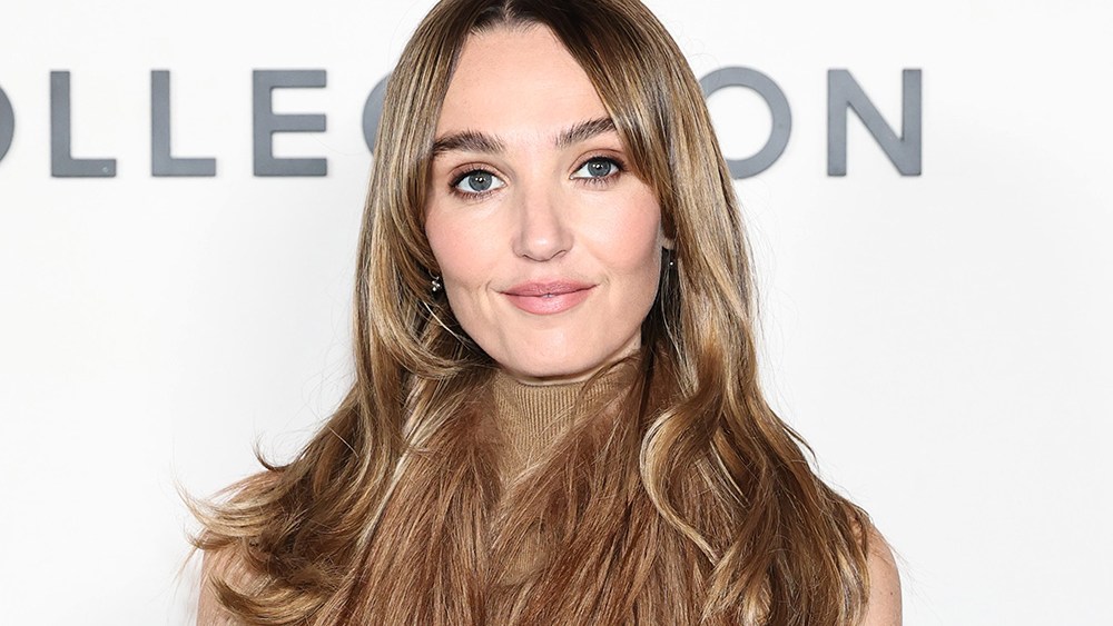 Chloe Fineman on 'SNL' Cast Shake-Up 'Pretty Wild' and 'Shocking'