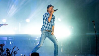 Country Star Dierks Bentley admits that he and wife Cassidy sleep in separate bedrooms: 'It's terrible'