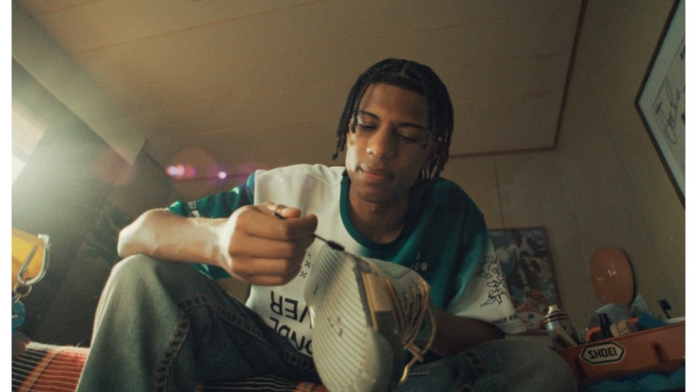 Director Ima Iduozee Talks Series 'Sneakermania', Treiler debuts