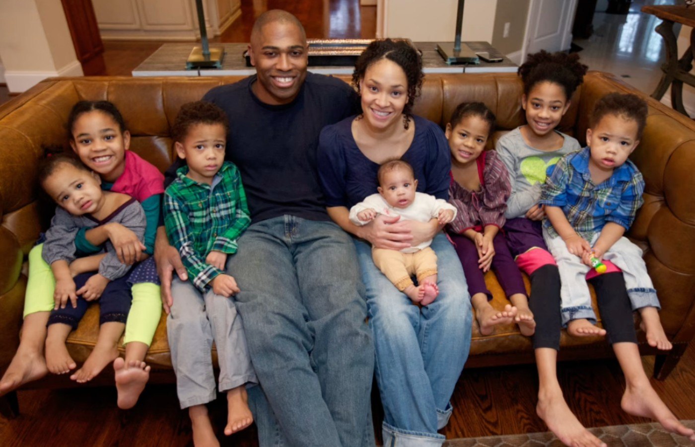 Shaun Alexander and family
