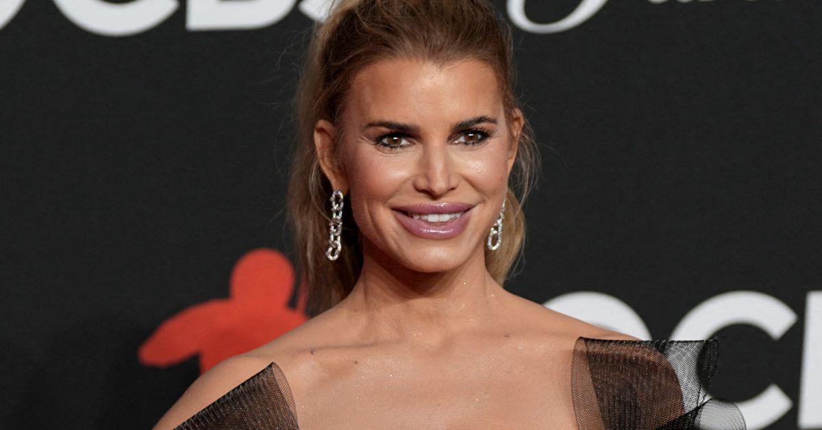 Jessica Simpson shows off failed lip injections at 2025 VMAs