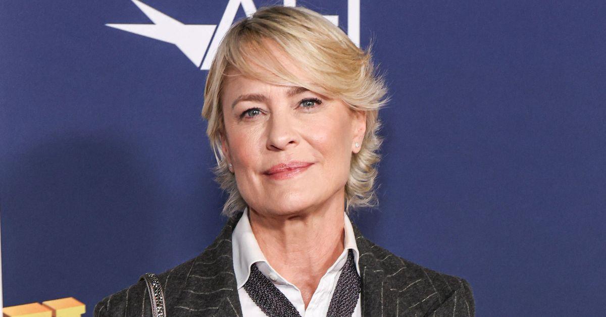 Robin Wright flees Hollywood with a terrible warning about America