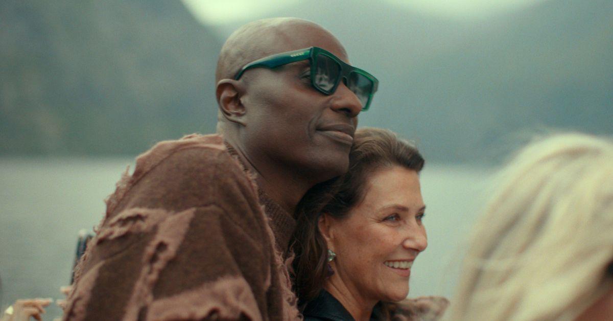 The biggest bomb of 'Rebel Royals: an unlikely love story'