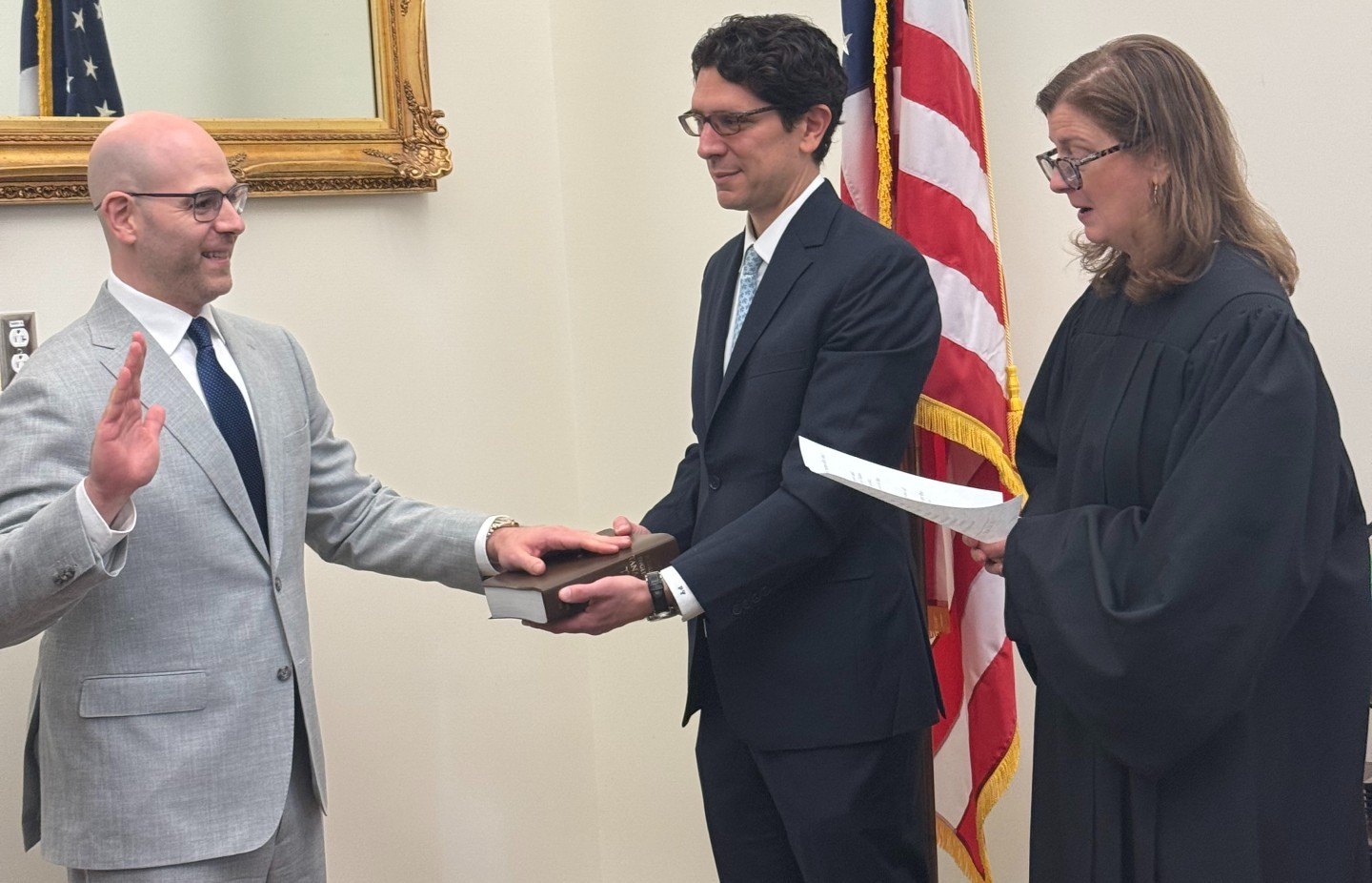 The meeting of the Fed Rate starts: Trump appointed Stephen Miran to vote next to the controversial Gov. Lisa Cook