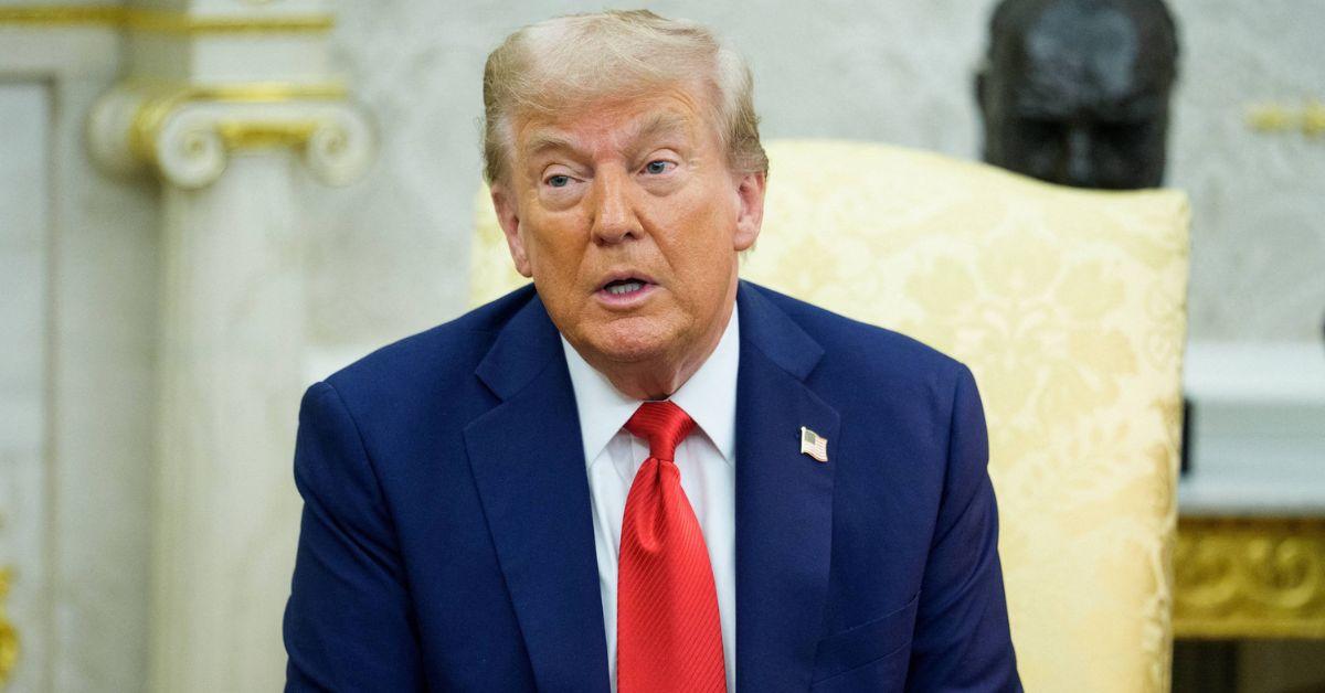 Trump hates 'standing' while Prez suffers from swollen ankles