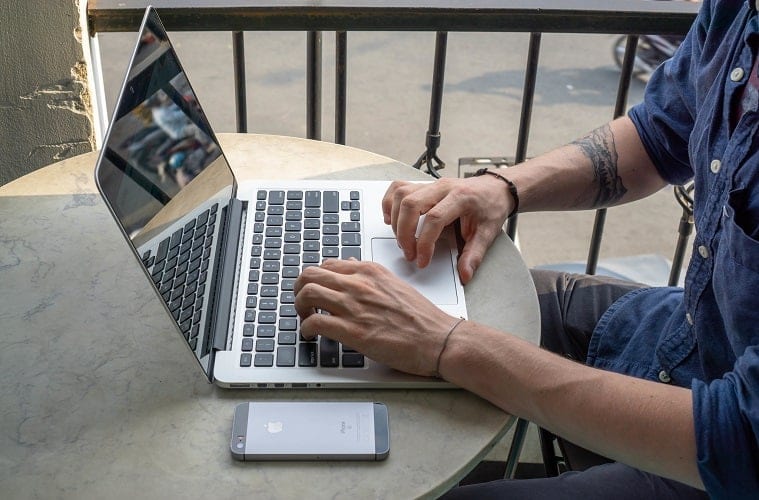 4 Best Digital Nomad Insurance Plans for Travel in 2025