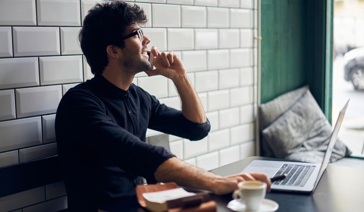 5 Best eSIMs for Digital Nomads in 2025