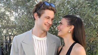 Harriet Herbig-Matten by Maxton Hall, Friend Moments by Damian Hardung