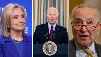 Joe Biden had secret note cards to remind him who important people were