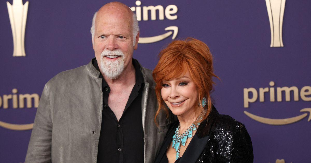 Reba McEntire's dream wedding to Rex Linn packed with A-list stars