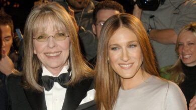 Sarah Jessica Parker reacts to the death of Family Stone costar Diane Keaton