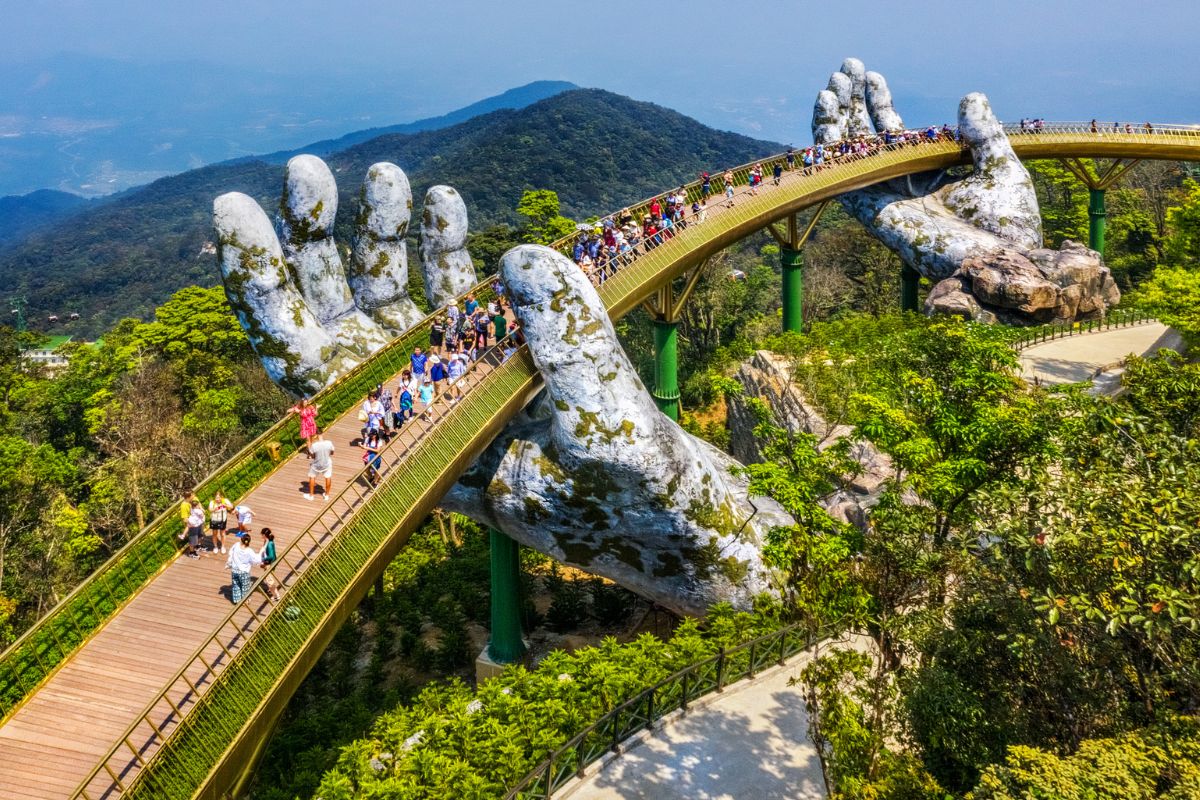 10 Off-Season Travel Destination Ideas To Explore in Early 2026