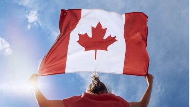 Survey Reveals 4 Main Reasons Why Canadian Snowbirds Are Canceling Vacations in the U.S.