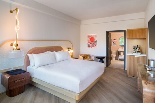 DE LUCE, ST. PETE BEACH'S NEWEST COASTAL LIFESTYLE RETREAT TO WELCOME GUESTS EARLY 2026 | News