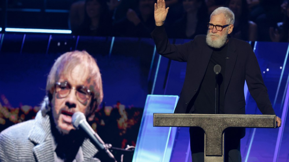 David Letterman becomes moving as he introduces Warren Zevon to Rock Hall