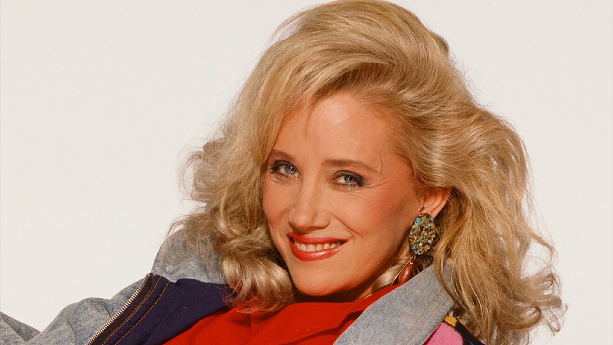 Golden Globe winner Sally Kirkland has died at the age of 84
