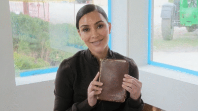 Kim Kardashian pays $80,000 for the Bible dad gave to OJ Simpson