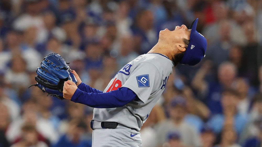 Los Angeles Dodgers beat Toronto Blue Jays to win the World Series