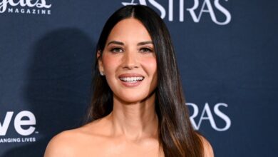 Shop a lookalike for Olivia Munn's slouchy suede mom bag