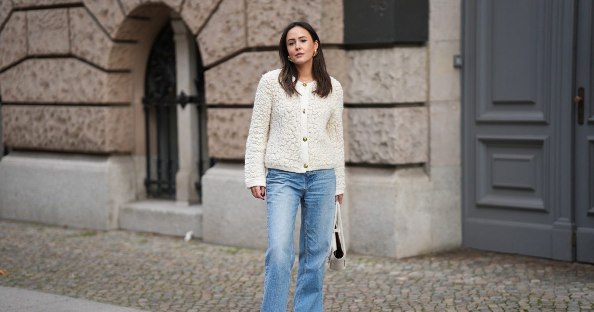 17 cardigans and scarves that look like a rich Hamptons mom