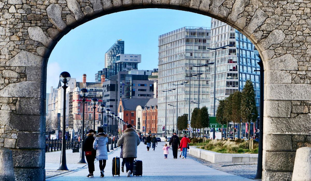 UK Prepares for Busiest Christmas Ever