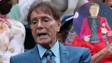 Christmas carol icon, 85, shocks fans with elaborate lip-sync show