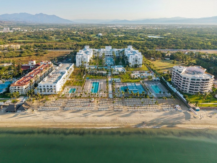 RIU Hotels closes 2025 with the reopening of Riu Jalisco after a complete renovation | News