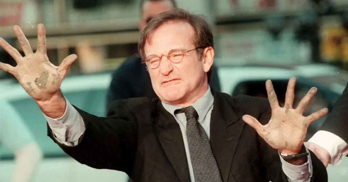 Robin Williams' mental crisis was 'hidden in plain sight' before death